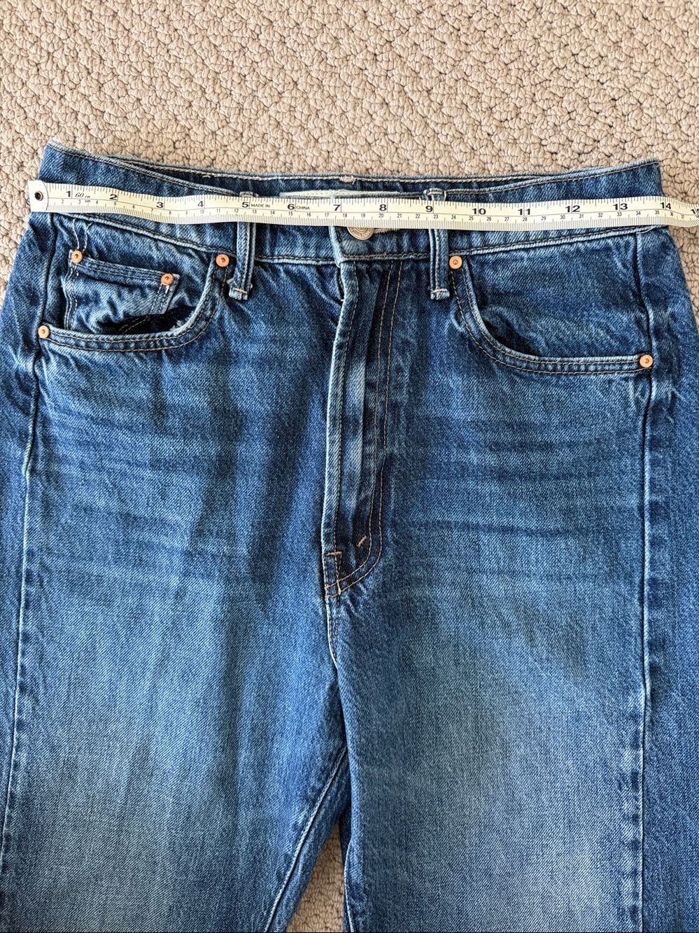 MOTHER Barrel Jeans in Deep Blue Wash - Picture 9 of 10